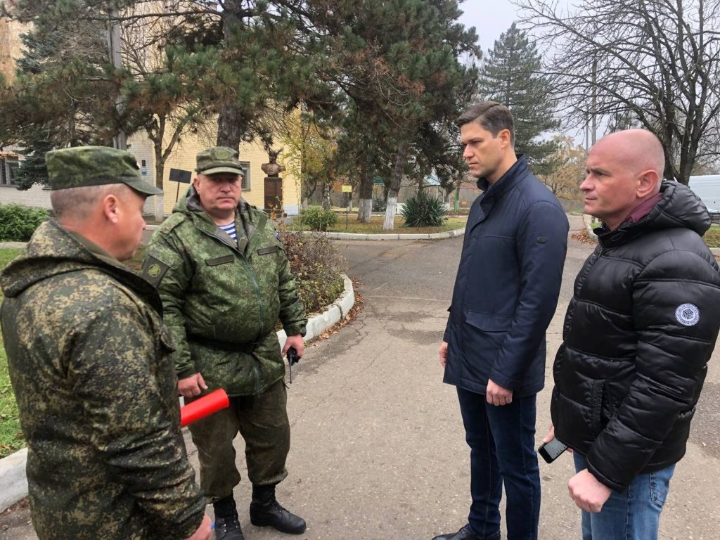 Сергей Алтухов встретился с мобилизованными на полигоне в Молькино |  14.11.2022 | Северская - БезФормата